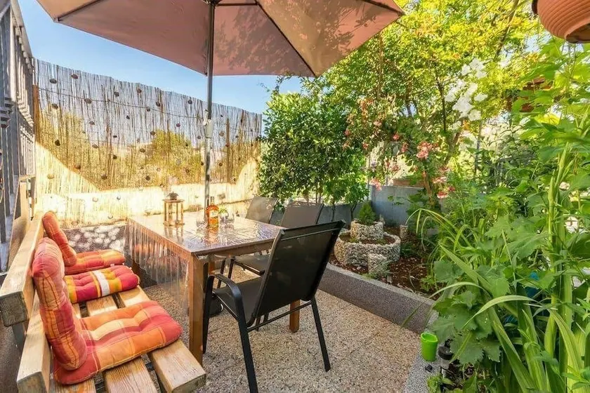 Apartment Nikolina - Image 1