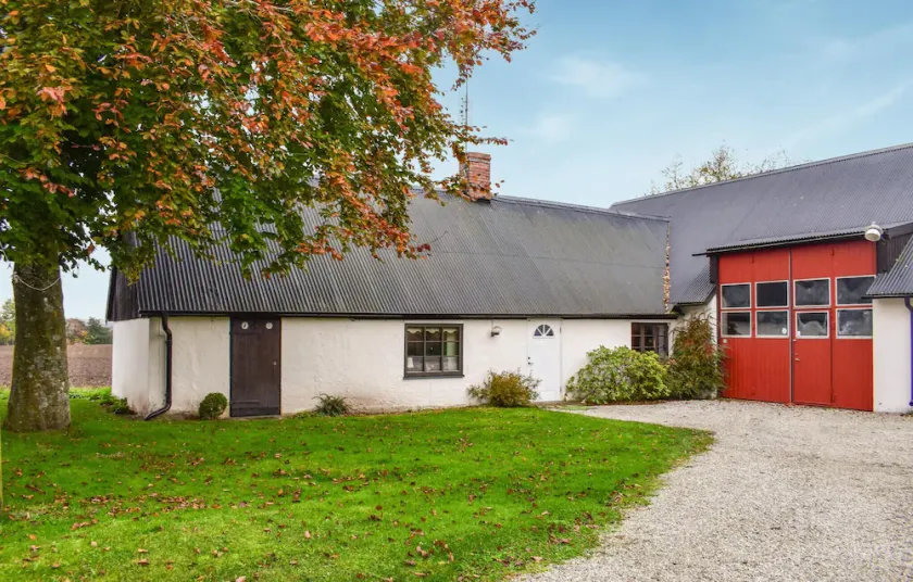 1 bedroom cozy home in Simrishamn - Image 1