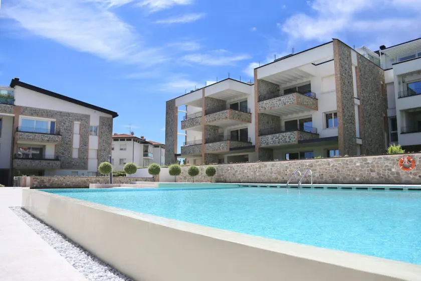 Fantastische Wohnung in Residenz mit Pool für 4 Personen in Desenzano - Image 1