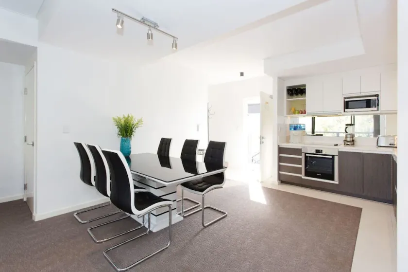 Belle Vue Apartment - Image 1
