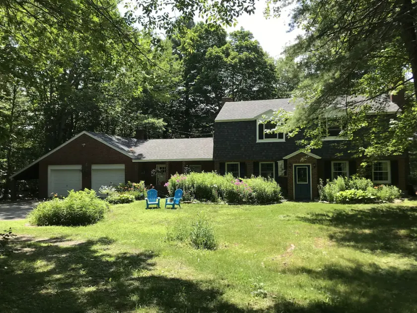 Brick House in the Woods ... Et firsæson-tilflugtssted! Plads til en stor familie! - Image 1