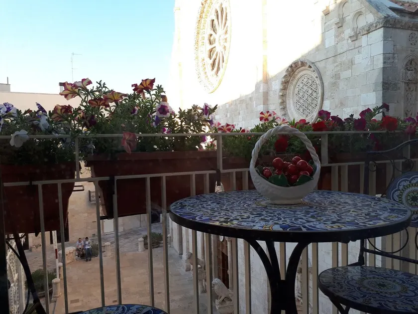 In the heart of Conversano with a splendid view of the Duomo - Il Nido delle Rondini - Image 1