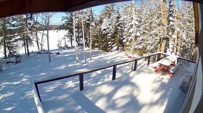 Lake front cabin Direct access to Snowmobile Trails. Hiking & Local shops! - Image 1