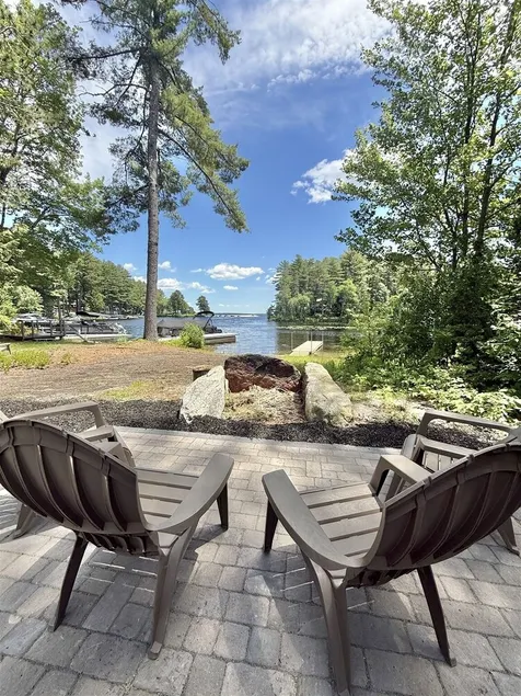 WATERFRONT NEWER HOME WITH A DOCK.  4 BEDROOM 2 BATH.   - Image 1