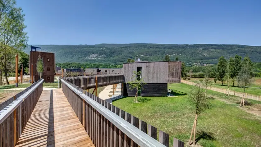 8-person Savoie Family Retreat - Image 1