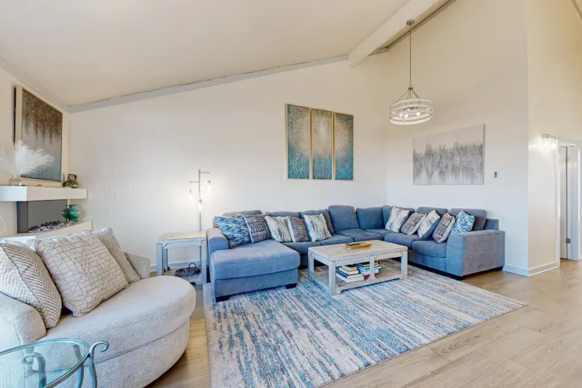 Stunning ocean-view home with W/D, sauna, tennis court, & patio - beach access - Image 1