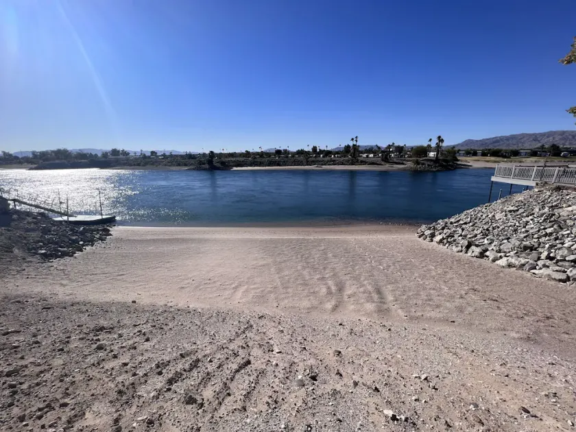 Back House River front lot with Beach and Launch - Image 1
