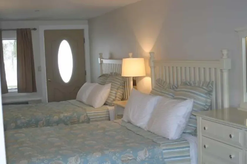 Waterfront studio with kitchen Sheepscot Harbour Studio #211 - Image 1