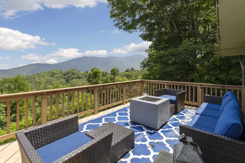 Charming Home in the NC Mountains - Image 1