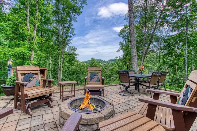 10 Minuten zu Dollywood / Cal Ripken Field, Feuerstelle, Kicker, Whirlpool, Private - Image 1