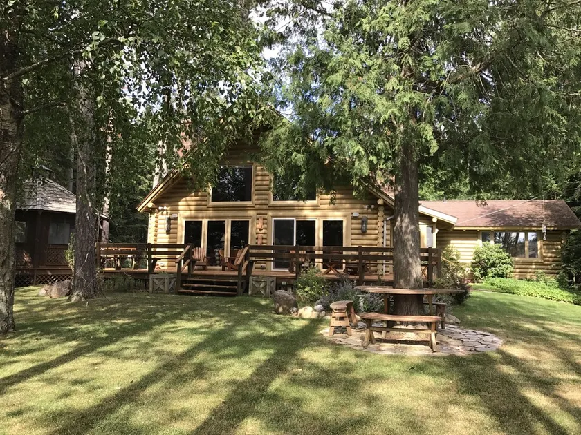 A Northwoods Shangri-la / Jagdschloss Four Mile Lake / an extraordinary 83 acres - Image 1