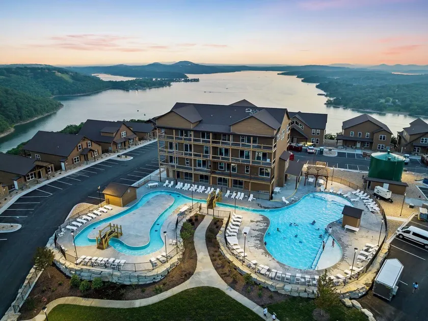 Ozark Mountain Resort 3BDR Condo - Image 1
