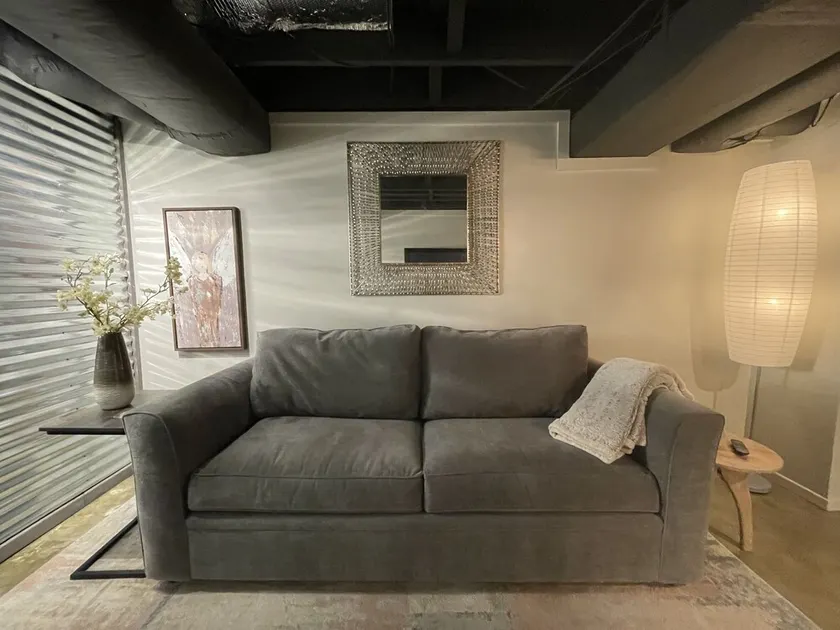 Modern guest apartment in perfect location! - Image 1