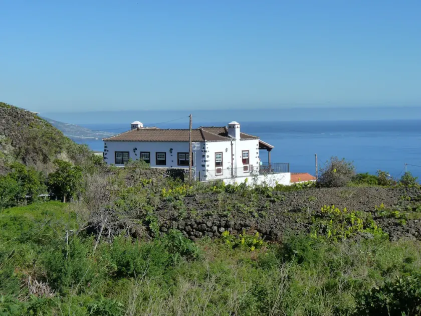 Landstedshus Isla la Palma kanariefugl, vandring, vulkaner, strand, ro, 8pax - Image 1