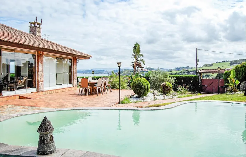 Lovely Home In Antromero - Image 1