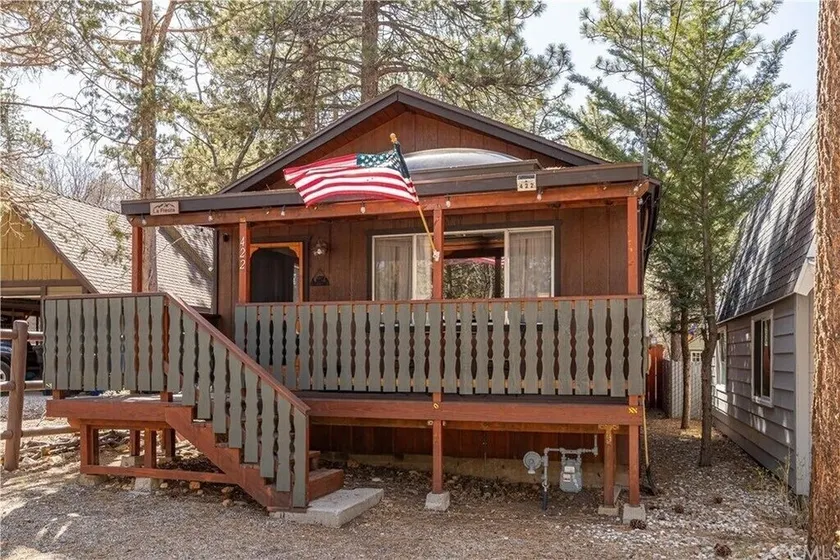 Encanto - Classic mountain cabin tastefully renovated! Game Consoles, Fenced yard! - Image 1