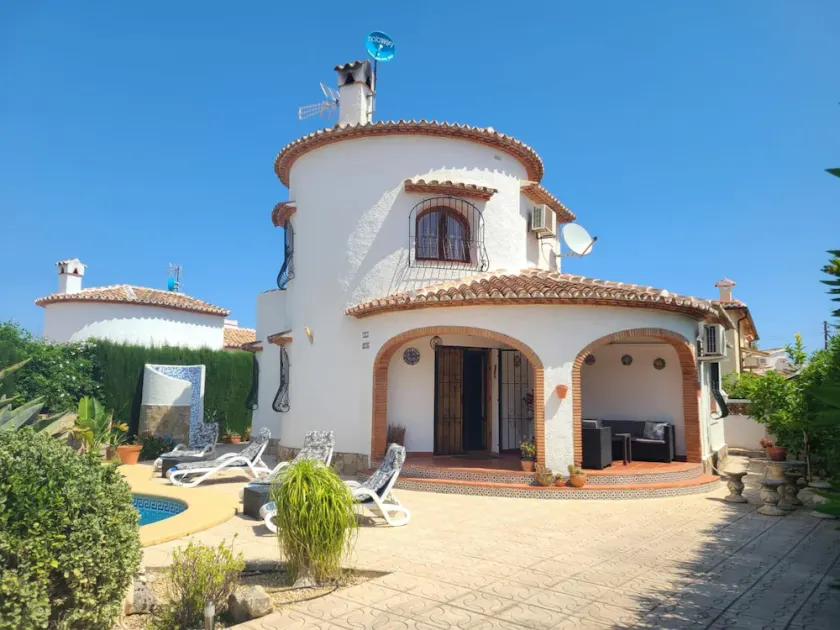 Villa REGINA avec piscine privée à Els Poblets - Image 1