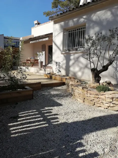 PRIVATE HOUSE \"Cigal'O'Pin\" in the heart of the Garrigue - Image 1
