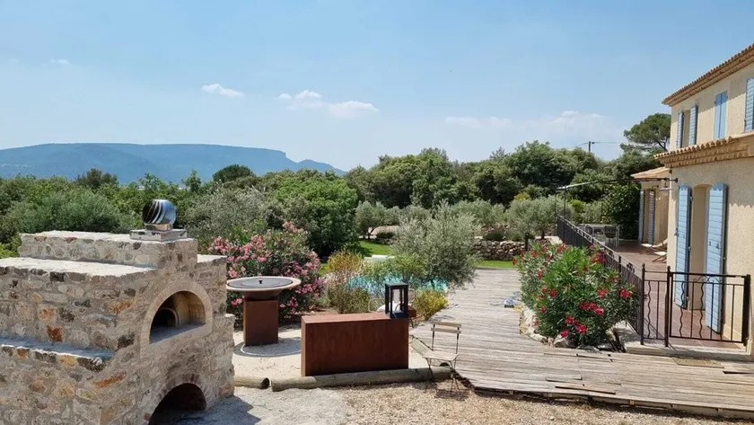 Villa Familiale Typiquement Provençale, au Calme, à 20 min D'aix - Image 1