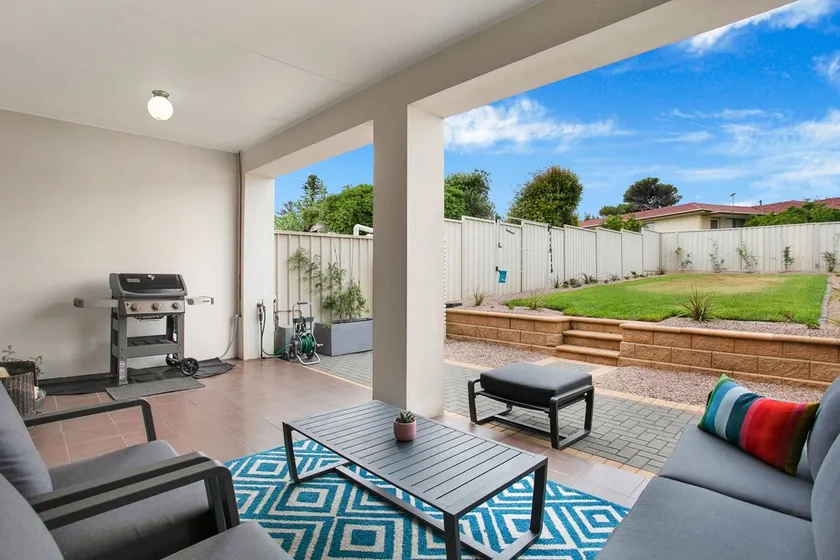 Christies Beach Exclusive Townhouse II - Image 1