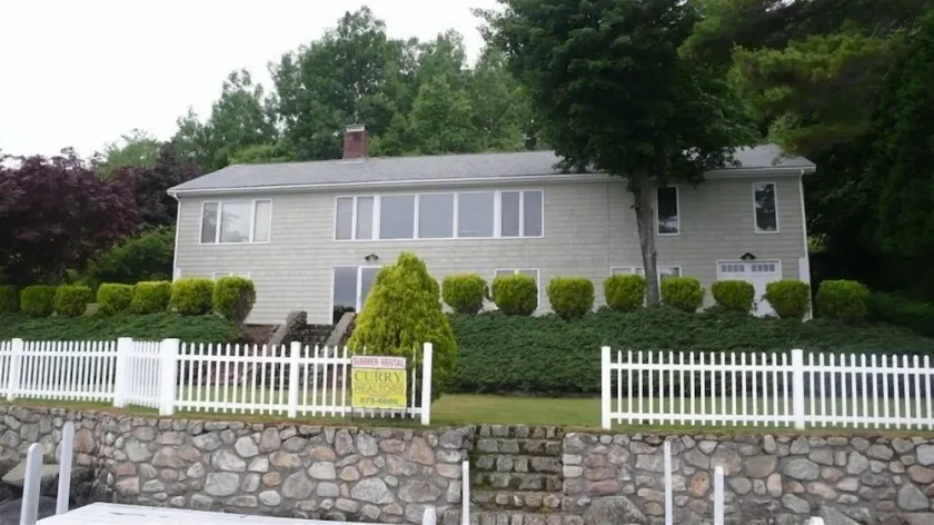Schönes Haus am Wasser Winnepesaukee mit Dock & Beach. - Image 1