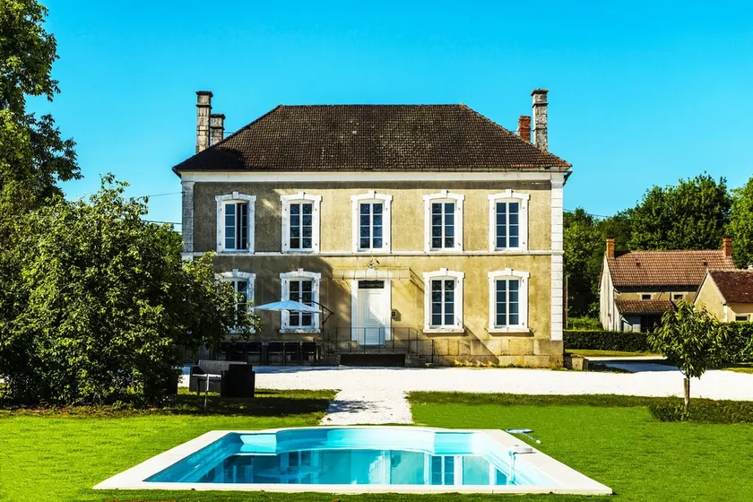 Pretty house 15 pers heated swimming pool covered private calm - Image 1