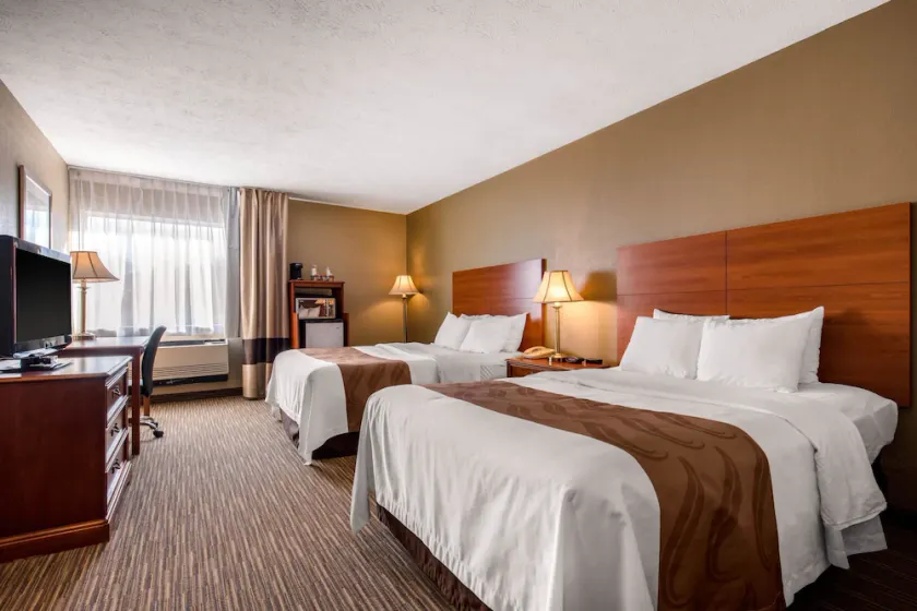 Quality Inn & Suites New Castle - Image 1