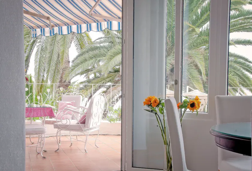 Apartamento Bella Vista - Terraza, jardin y vistas al oceano - Image 1