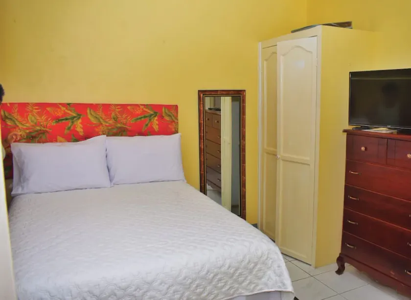 Unity Villa Near Montego Bay and Beaches free WiFi 2bedrooms - Image 1