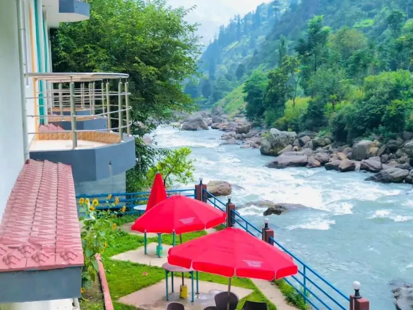 River Nights Hotel And Restaurant - Image 1