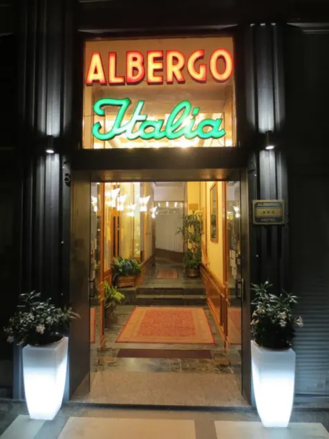 Hotel Italia City Center - Image 1