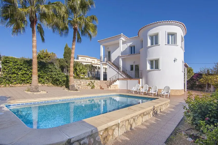 SOLEADA, Beautiful villa for 8 pax in Calpe private pool and free wifi. - Image 1