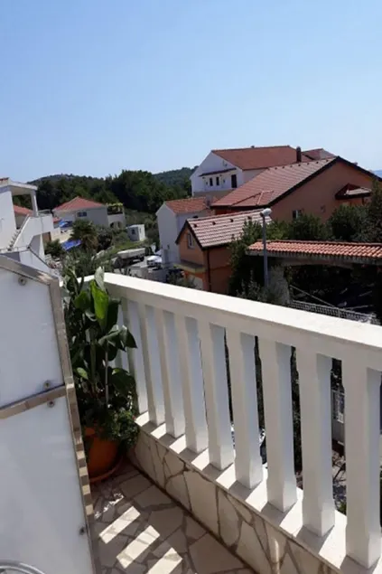 Apartments Amalija-50m close to sea - Image 1