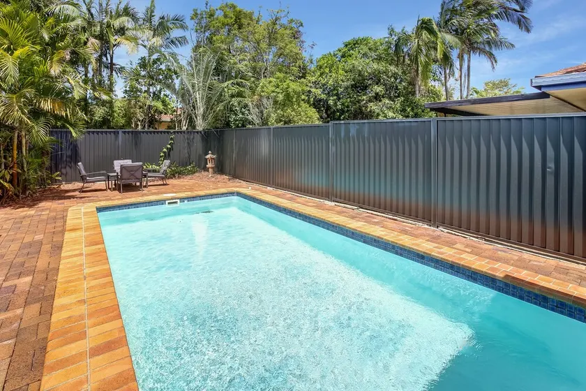 Poolside Oasis is the Ultimate Family, Couple or Business getaway Holiday House. - Image 1