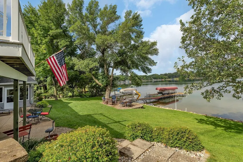 George Lake Luxury, 2.5 miles from Spicer! - Image 1
