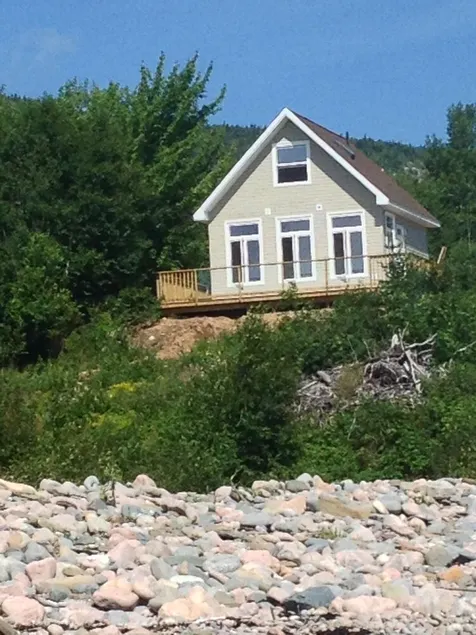 Spectacular Beach House on the Ocean- Peaceful - Image 1