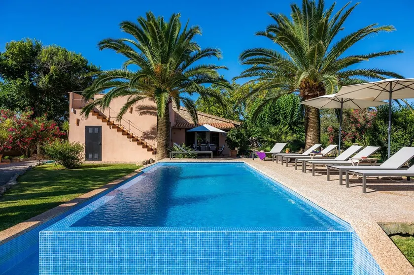 Casa de férias Finca Angela com piscina, Wi-Fi, Terraço & Jardim - Image 1