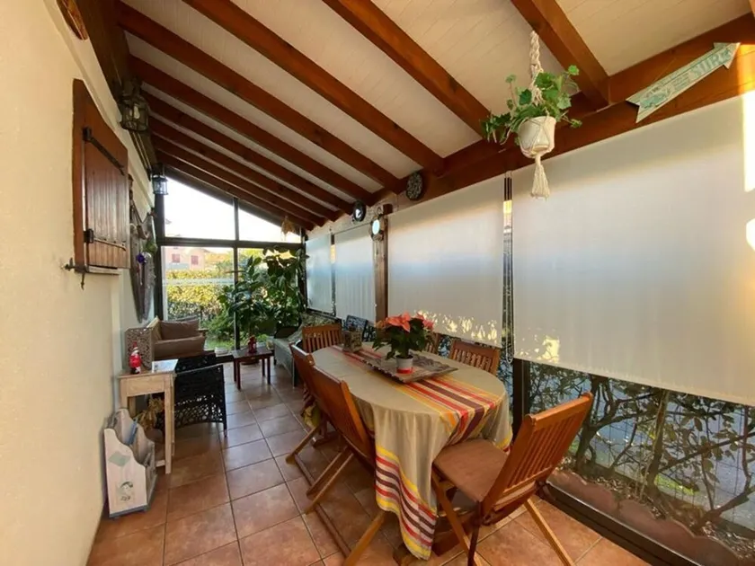 Villa 3 chambres avec parking et accès piscine - Image 1