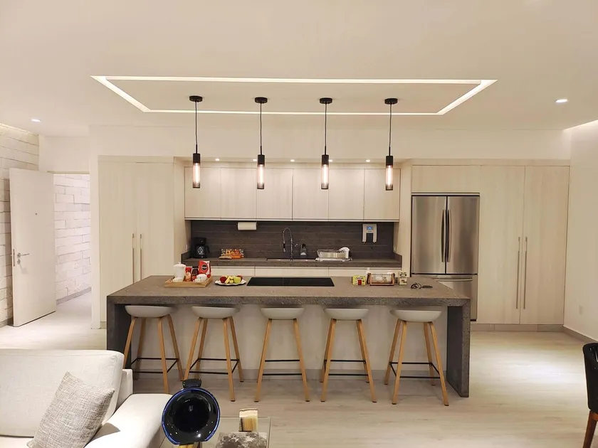 1st Luxury Warehouse - Image 1