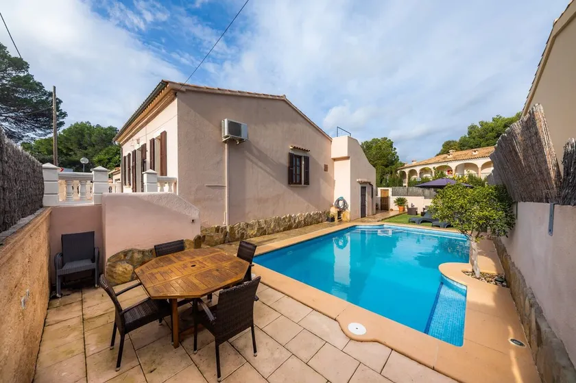 Typisch mallorquinisches Stadthaus mit Pool – Casa Manolo - Image 1