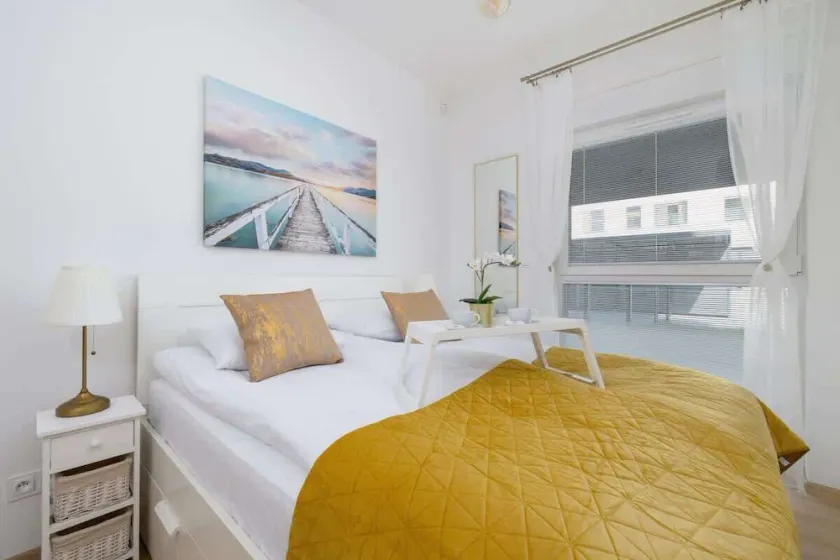 Modern Apartment for 6 People | Parking, Garden with a Terrace, Bicycles - Image 1