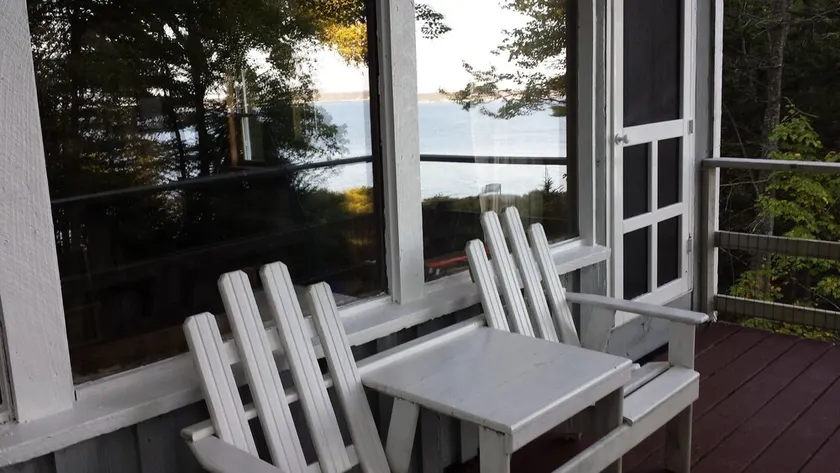 Bold Waterfront Cottage in der Nähe von Reid State Park - Image 1