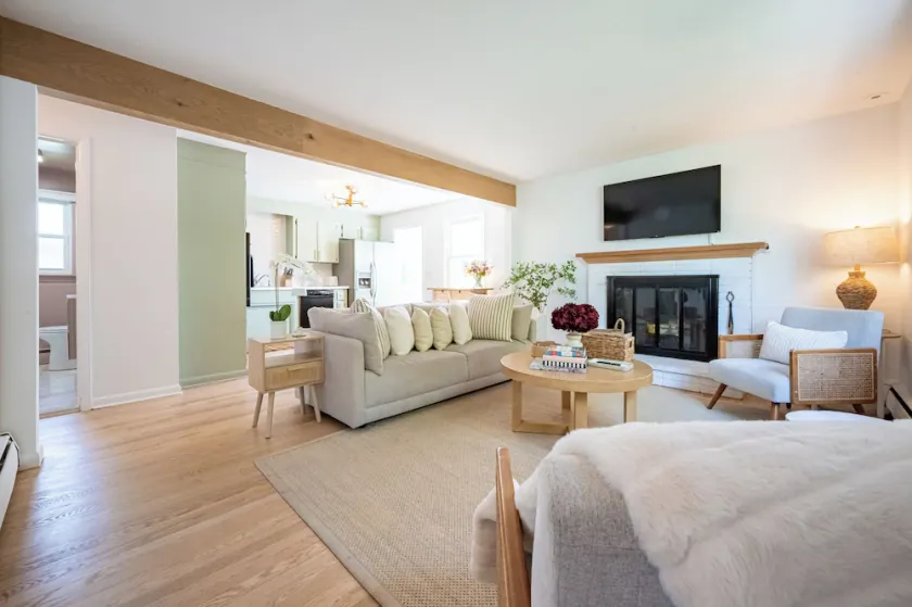 Cozy Cottage with Fire Pit  - Image 1
