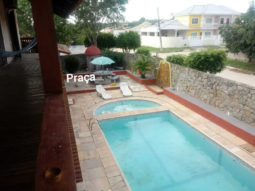 House with 2 suites, one for adults and one for children - Image 1