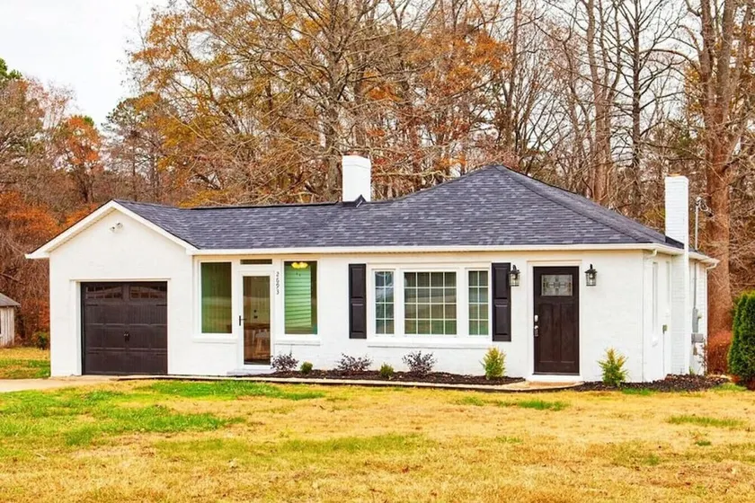 Newly Renovated Salem Road Ranch - Image 1