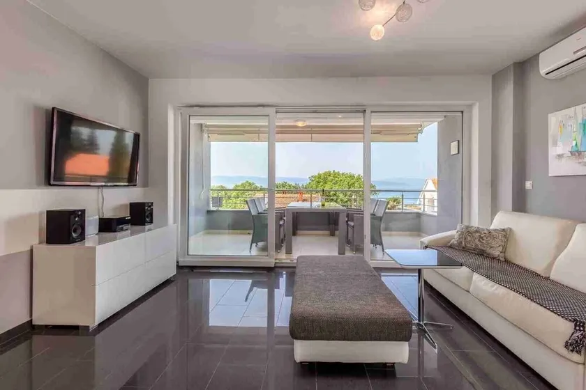 Luxury Apartment Sunflair - Image 1