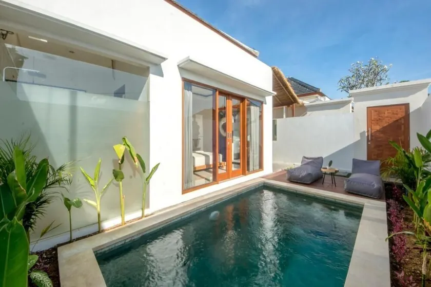 COZY PRIVATE ONE BED ROOM VILLA IN CANGGU BALI - Image 1