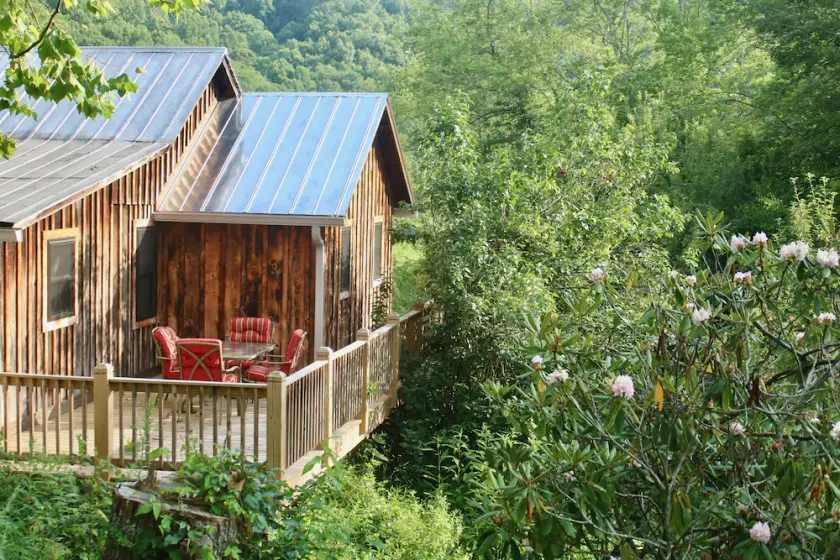 Rustic Updated Cabin in the Heart of the Appalachian High Country - Image 1