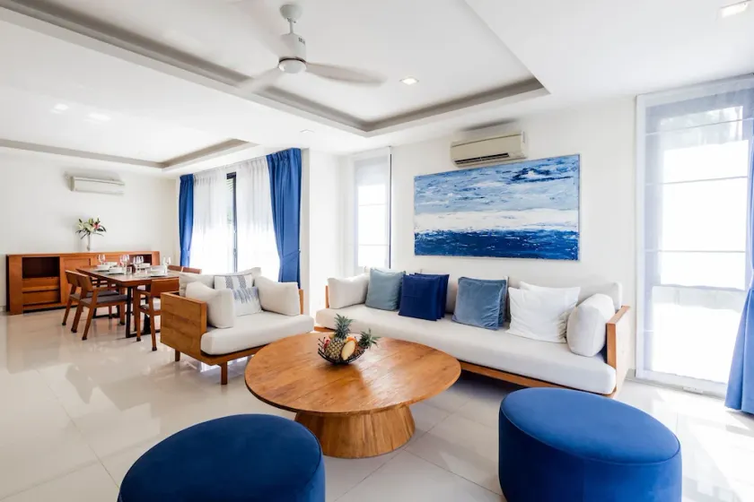 Provides with modern furnitures and private pool under Banyan Tree brand. - Image 1