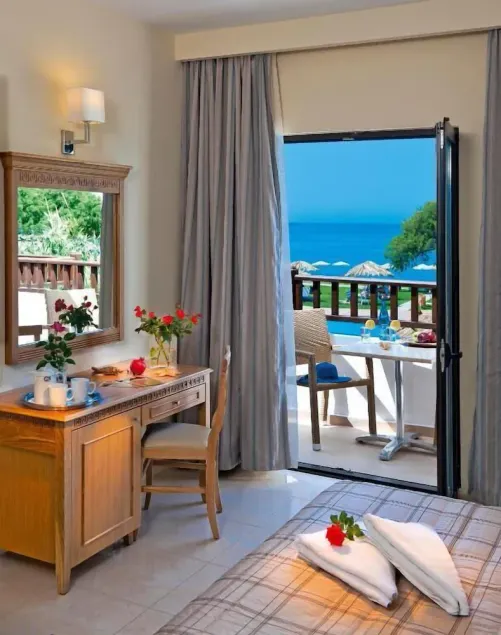 Geraniotis Hotel and Resort - Image 1